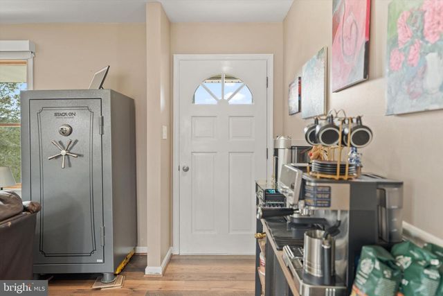 436 CASTLETON VIEW RD, Castleton, VA 22716