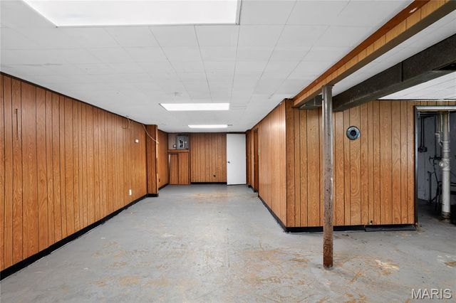 262 Coburg Drive, St Louis, MO 63137