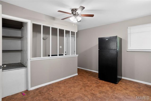 262 Coburg Drive, St Louis, MO 63137