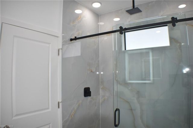 3813 25th ST SW, Lehigh Acres, FL 33976