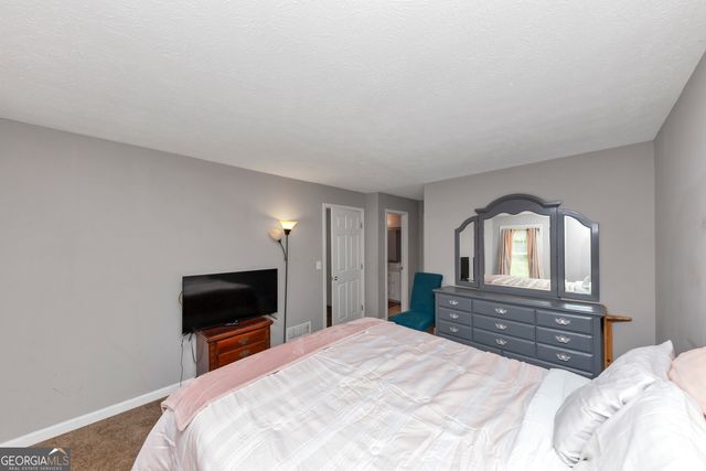 6744 ROCKBRIDGE Road, Stone Mountain, GA 30087