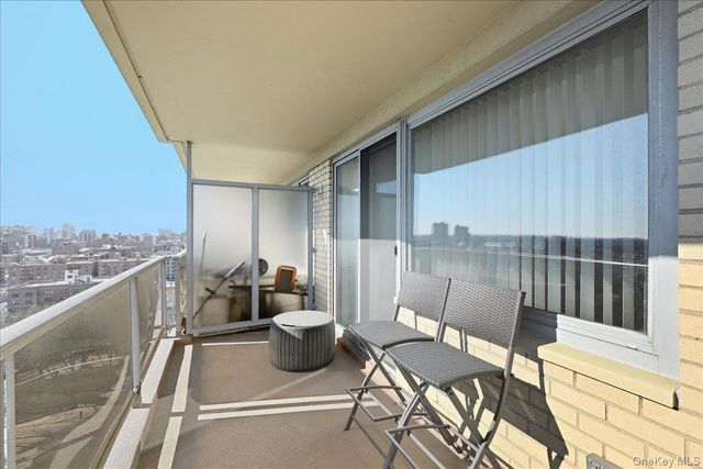 175-20 Wexford Terrace 14U, Jamaica Estates, NY 11432