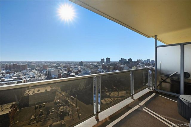 175-20 Wexford Terrace 14U, Jamaica Estates, NY 11432