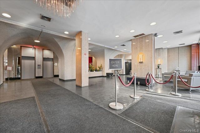 175-20 Wexford Terrace 14U, Jamaica Estates, NY 11432