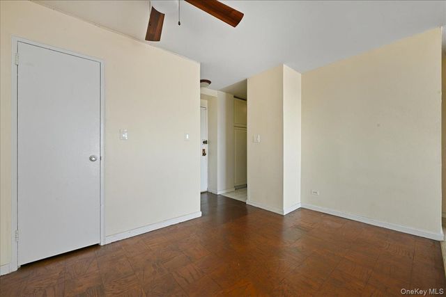 175-20 Wexford Terrace 14U, Jamaica Estates, NY 11432