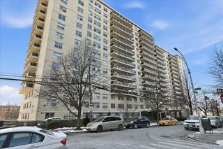 175-20 Wexford Terrace 14U, Jamaica Estates, NY 11432