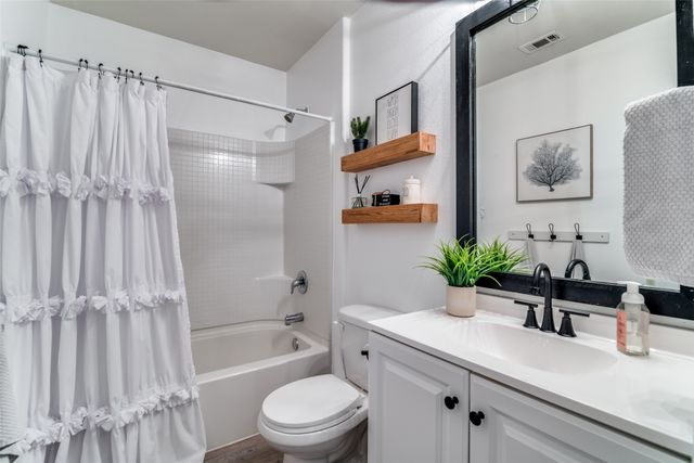 126 Abelia Drive, Fate, TX 75189