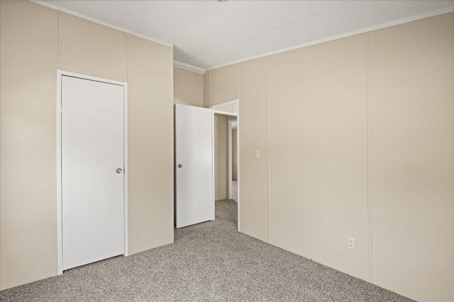 3021 Moon Court, Granbury, TX 76049