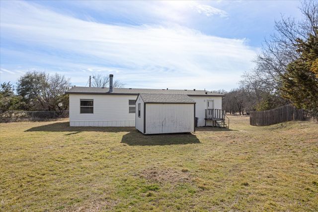 3021 Moon Court, Granbury, TX 76049
