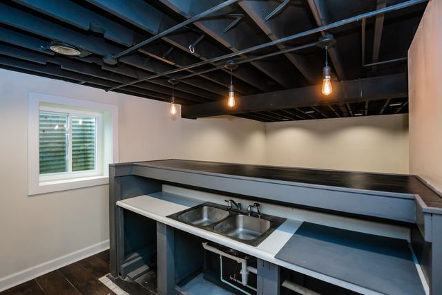 837 Carnaby Court, Schaumburg, IL 60194