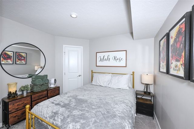 3021 Stonehurst Road, Uniontown, OH 44685