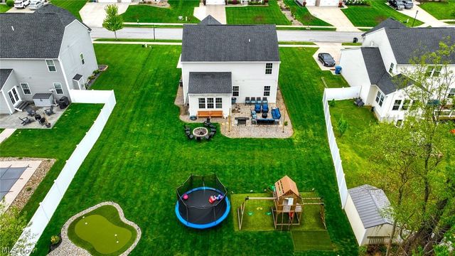 3021 Stonehurst Road, Uniontown, OH 44685