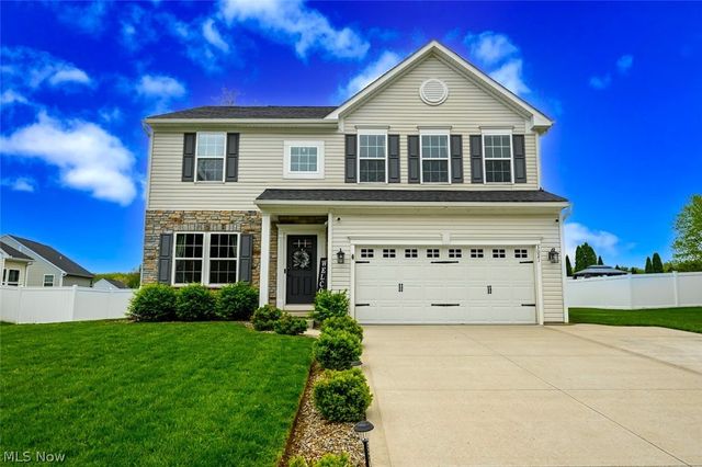 3021 Stonehurst Road, Uniontown, OH 44685