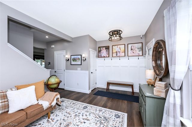 3021 Stonehurst Road, Uniontown, OH 44685