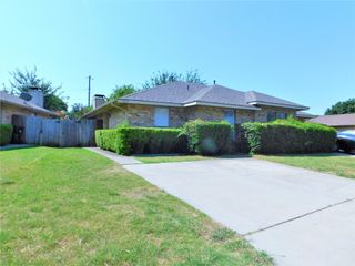 8835 Camfield Way, Frisco, TX 75033