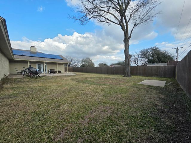 739 Bluebonnet Street, Mexia, TX 76667