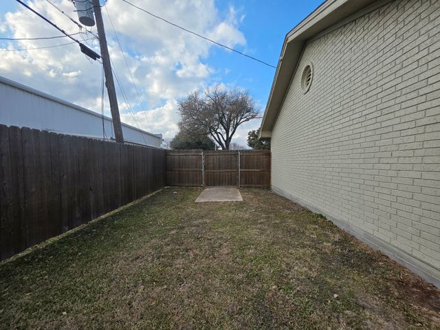 739 Bluebonnet Street, Mexia, TX 76667