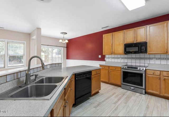 5435 Seaspray Lane, Raleigh, NC 27610