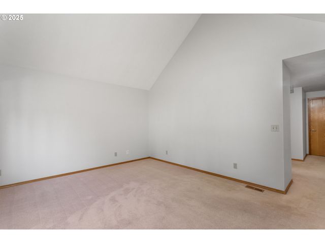 3205 Se BALBOA Dr, Vancouver, WA 98683