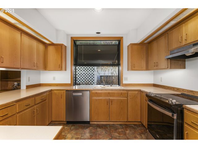 3205 Se BALBOA Dr, Vancouver, WA 98683