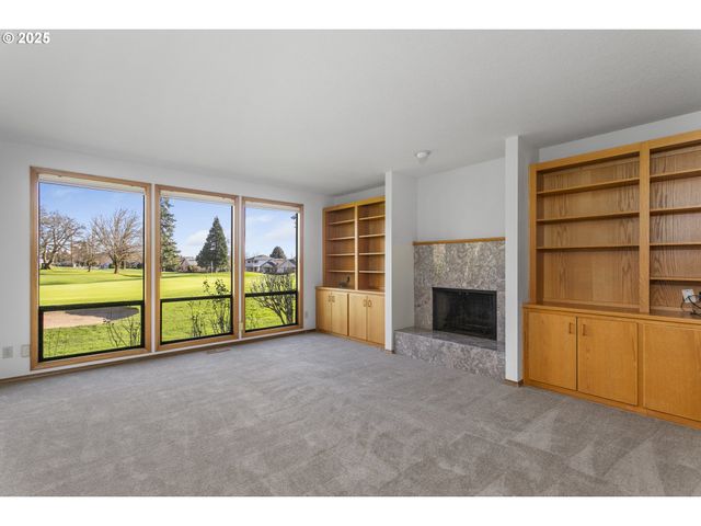 3205 Se BALBOA Dr, Vancouver, WA 98683