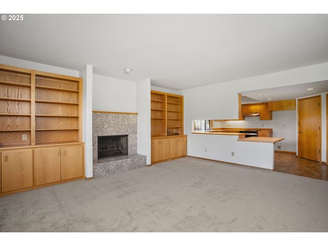 3205 Se BALBOA Dr, Vancouver, WA 98683