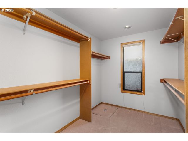 3205 Se BALBOA Dr, Vancouver, WA 98683