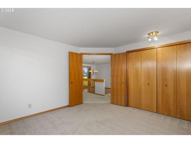 3205 Se BALBOA Dr, Vancouver, WA 98683