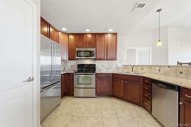 6223 Kilmer Loop 201, Golden, CO 80403