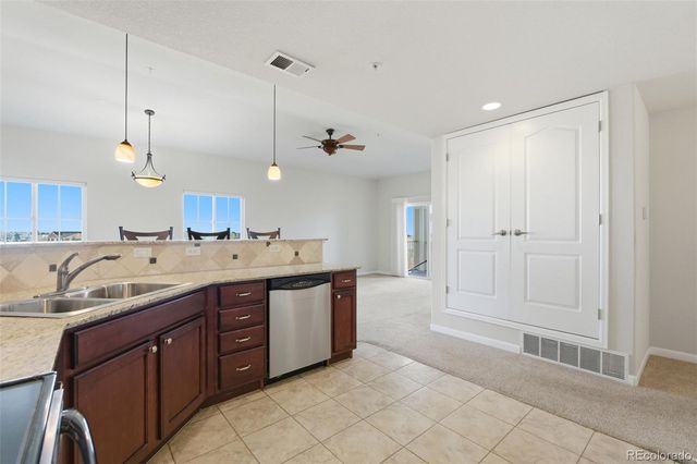 6223 Kilmer Loop 201, Golden, CO 80403