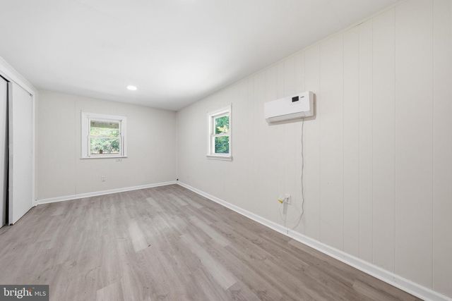12528 SEAVOLT RD, Hancock, MD 21750
