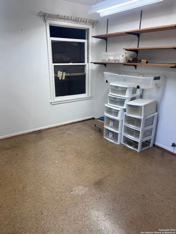 1105 Maia, Pleasanton, TX 78064