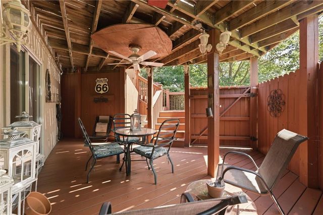 128 N Highland Drive, Raymore, MO 64083