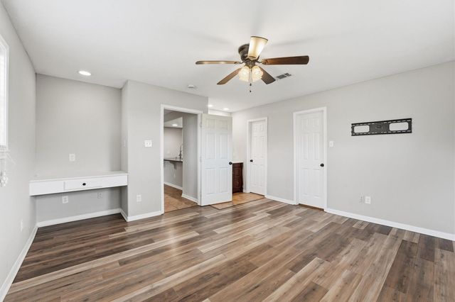 12675 Lake Conroe Hills Drive, Willis, TX 77318