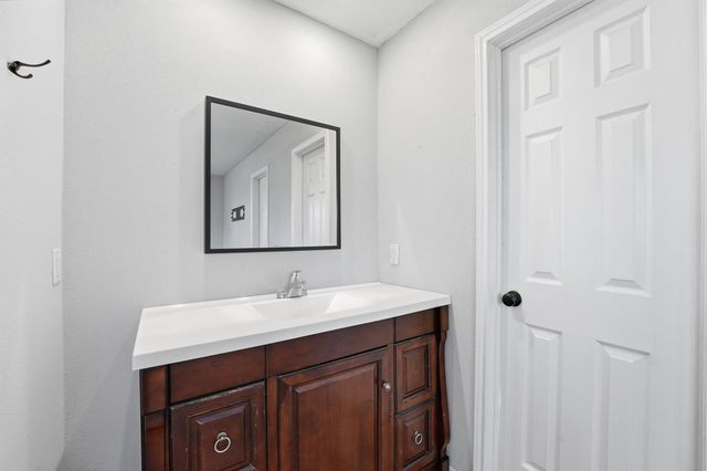 12675 Lake Conroe Hills Drive, Willis, TX 77318