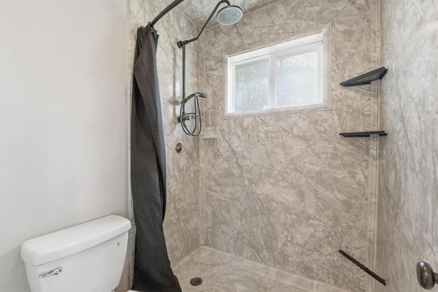 12675 Lake Conroe Hills Drive, Willis, TX 77318