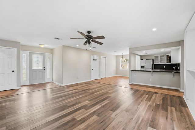 12675 Lake Conroe Hills Drive, Willis, TX 77318