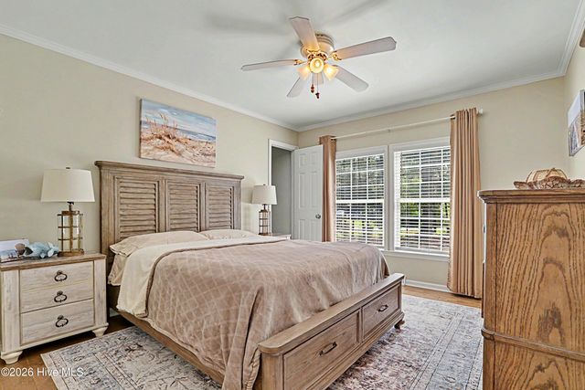 503 Groves Point Drive, Hampstead, NC 28443