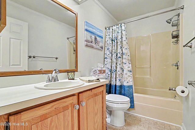 503 Groves Point Drive, Hampstead, NC 28443