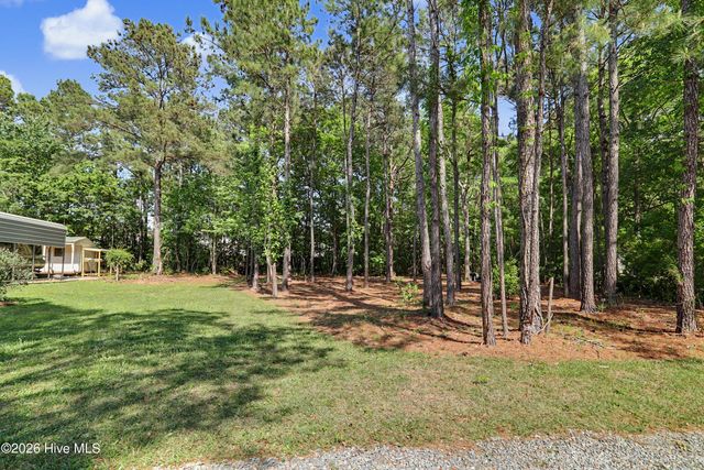 503 Groves Point Drive, Hampstead, NC 28443