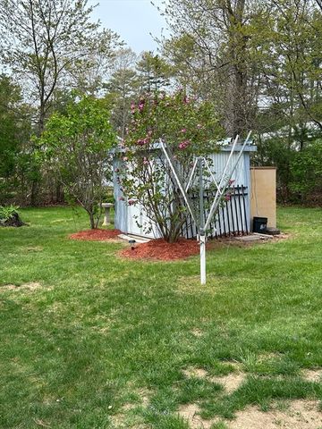 6 Forestdale Drive, Halifax, MA 02338