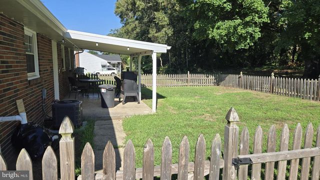 18 HOOD DR, Bridgeton, NJ 08302