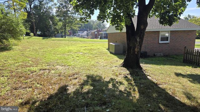 18 HOOD DR, Bridgeton, NJ 08302