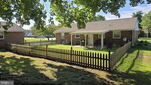 18 HOOD DR, Bridgeton, NJ 08302