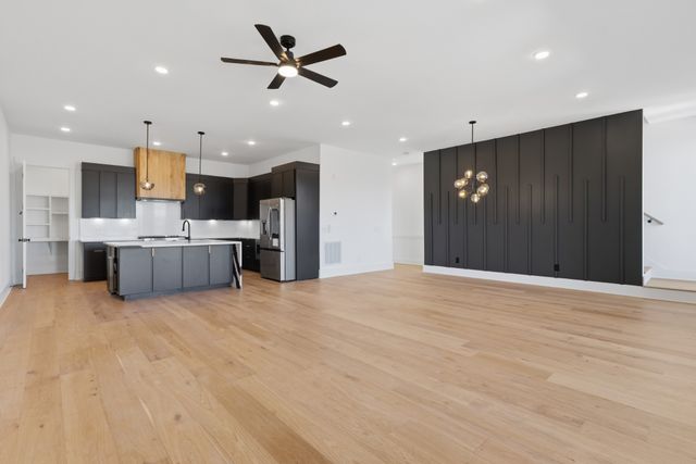 6029 Hill Circle, Nashville, TN 37209