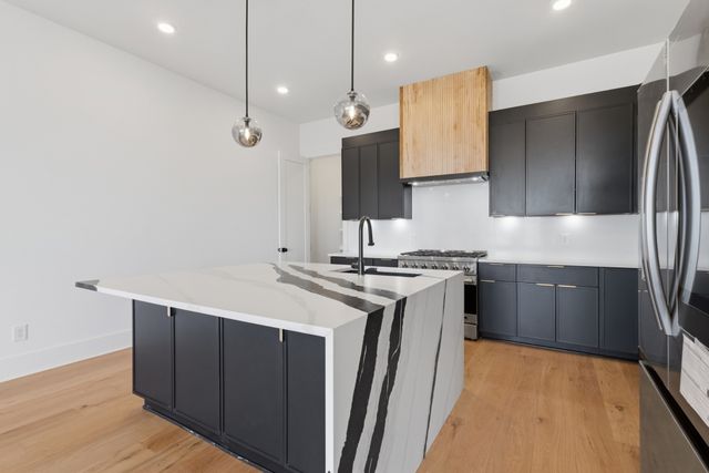 6029 Hill Circle, Nashville, TN 37209