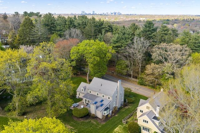 256 Robbins St, Milton, MA 02186