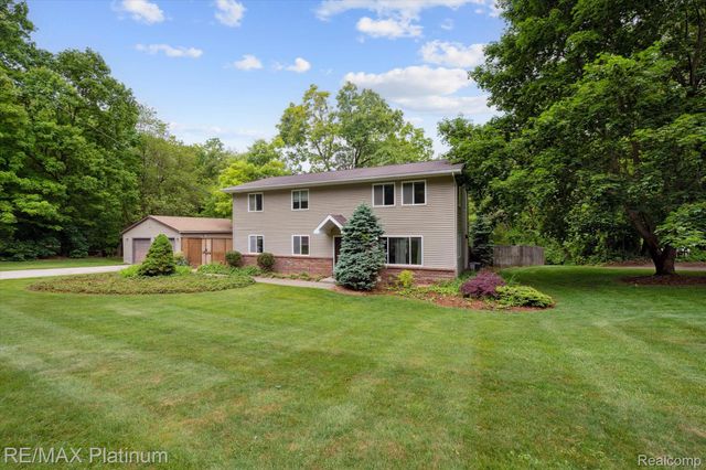 11520 WEIMAN Drive, Putnam Twp, MI 48169
