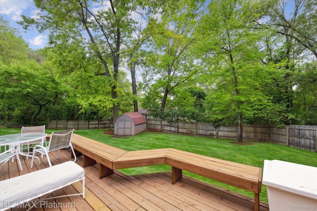 11520 WEIMAN Drive, Putnam Twp, MI 48169