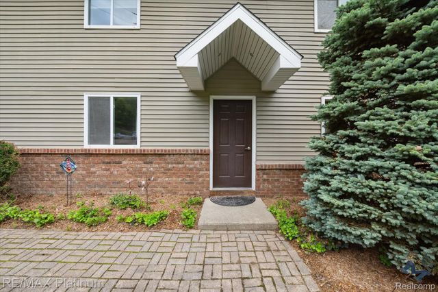 11520 WEIMAN Drive, Putnam Twp, MI 48169